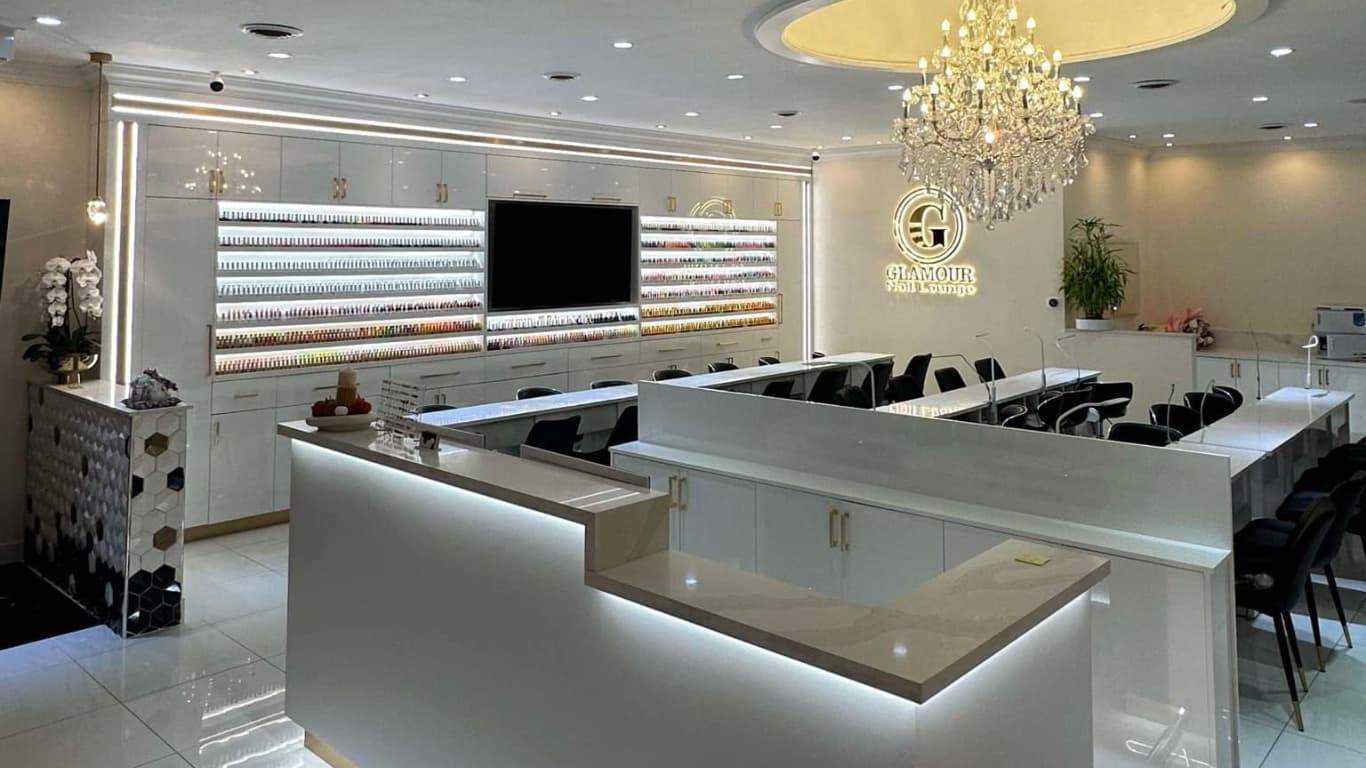 Glamour Nail Lounge Richmond Hill nail salon